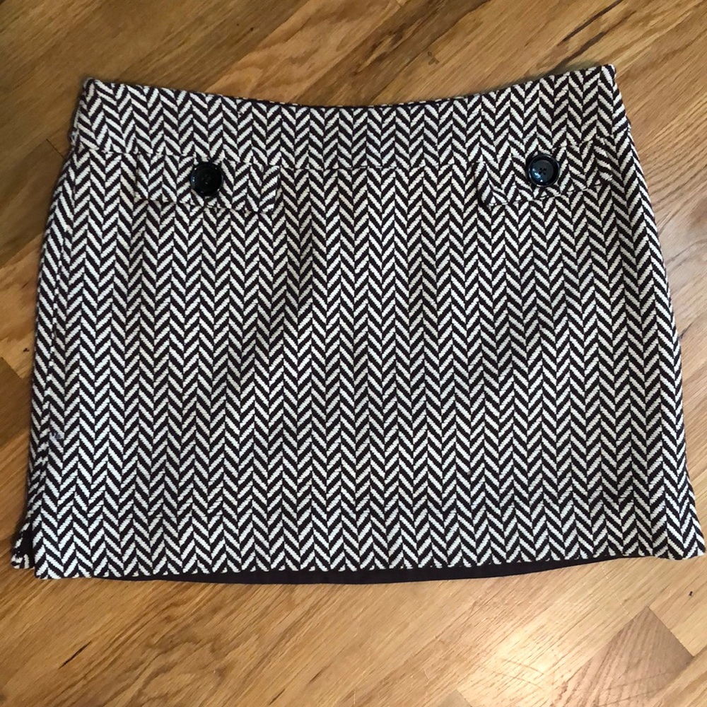Michael Kors EUC brown/cream chevron mini skirt